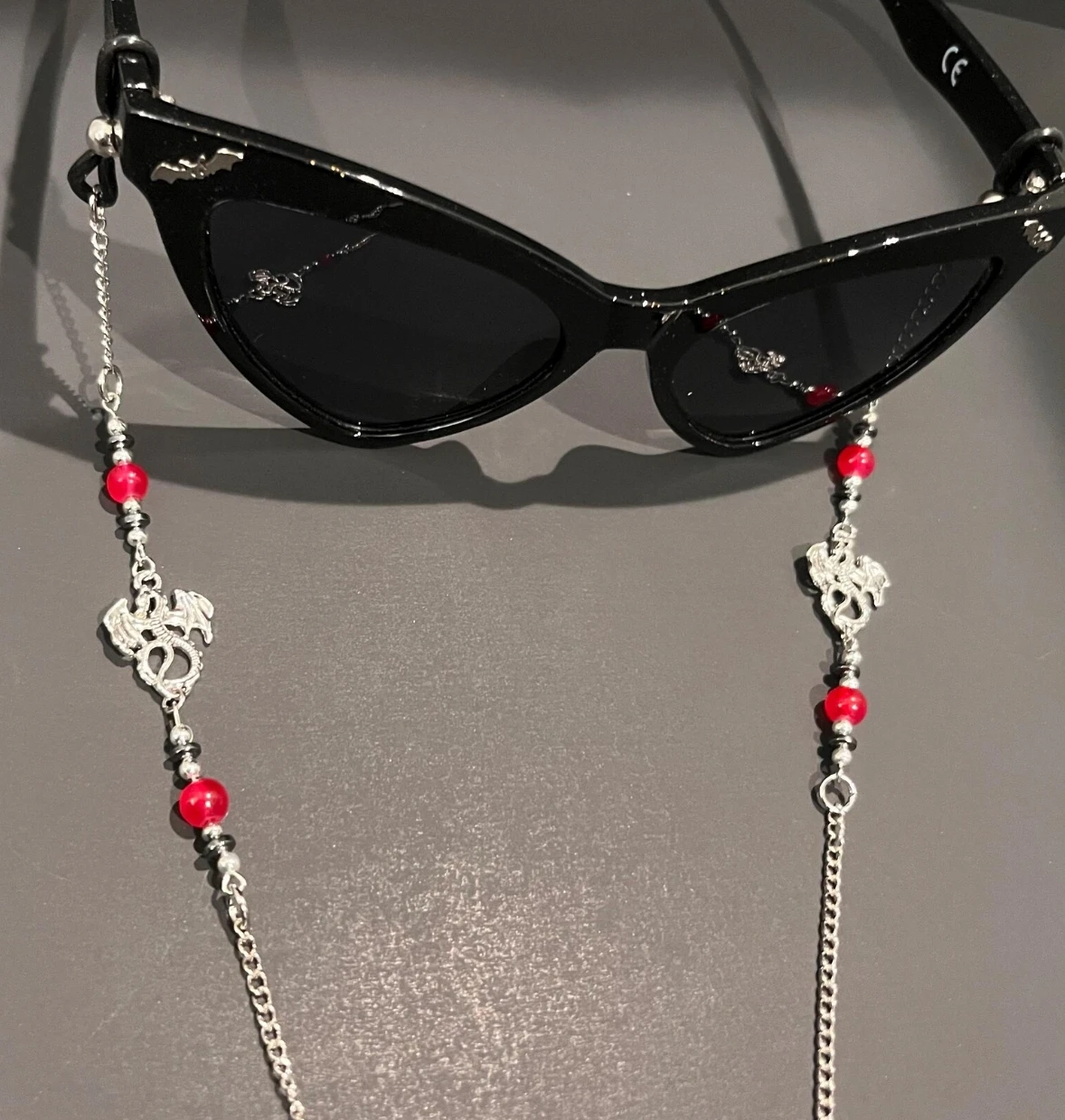dragon’s-charm-eyeglass-chain-glasses-chain
