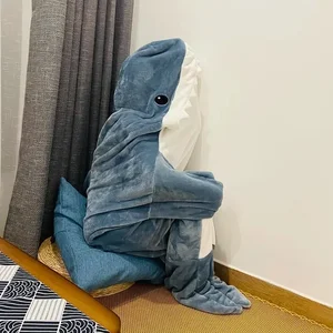 Verdickter heißer Flanell von Cartoons Hai Hai Schlafsack Pyjamas von einem Stück Frauen von Männern Homewear School Robe aus dickem gefüllten Pyjama 8 Hauptverkaufshirt Bape Shark - №3