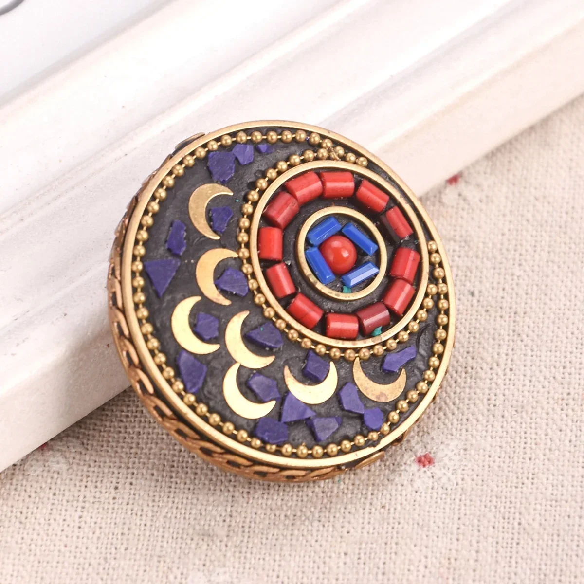 

1pc Flat Round 45mm Handmade Nepalese Buddhist Tibetan Brass Metal & Clay Loose Craft Beads for Necklace Jewelry Making DIY