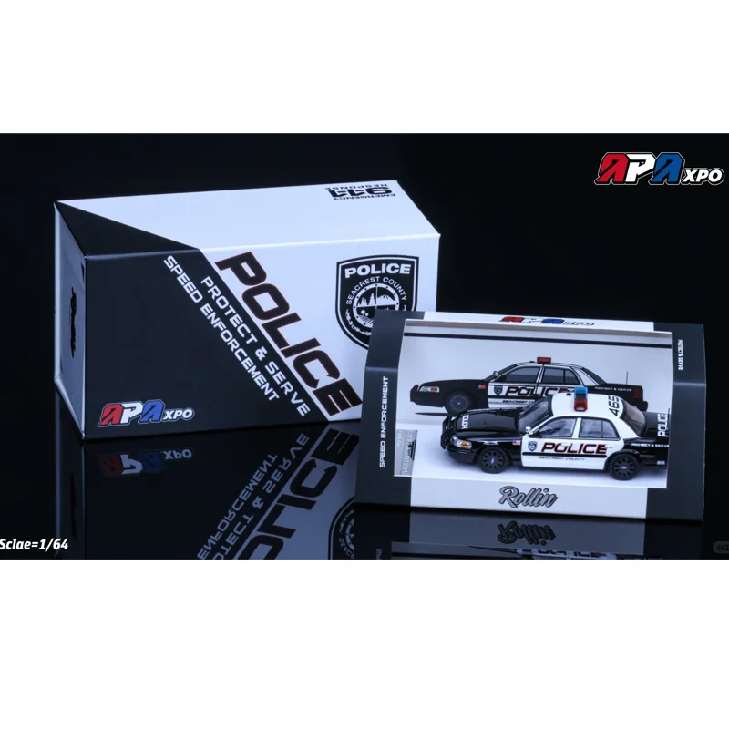 جديد في المخزون لعبة سيارة الشرطة رولين Apaxp 1:64 NFS Crown Scpd Haifeng County Cv مصنوعة من خليط معدني مواد Diecast Apa 2025 نموذج المعرض