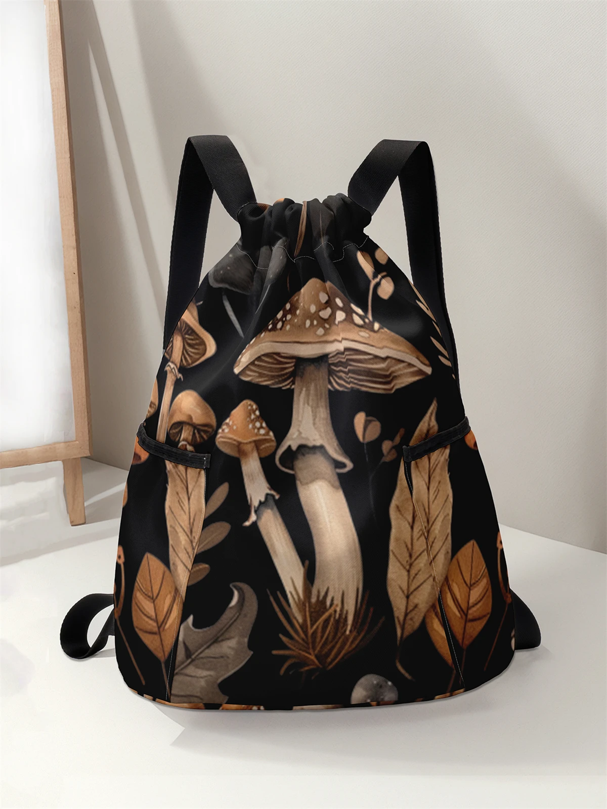 

Mushroom Pattern Drawstring Backpack - Large Capacity Durable Fitness Bag, Adjustable Shoulder Strap, Sports Beach Backpack