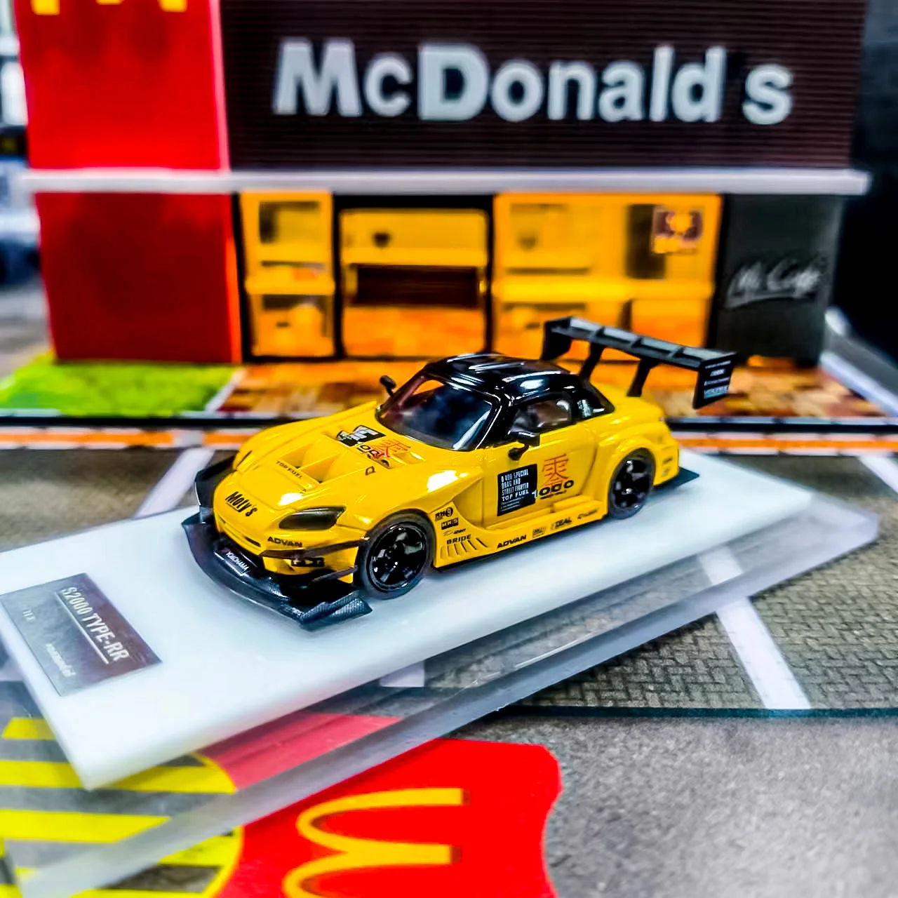 

Onemodel 1:64 Yellow JDM S2000 RR Sports Hard Top Resin Car Model Collection