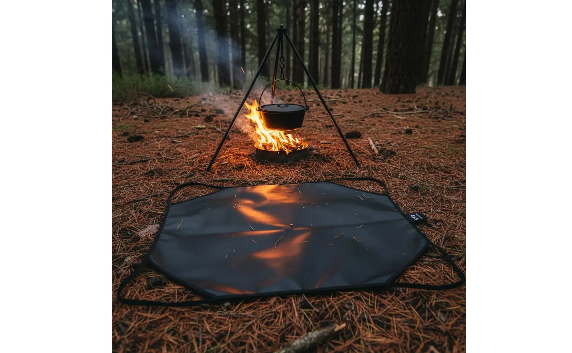 Fire Retardant Blanket Portable Handle Fireproof Cloth Fireproof Mat Reusable Outdoor Gear Tear-Resistant for Travel