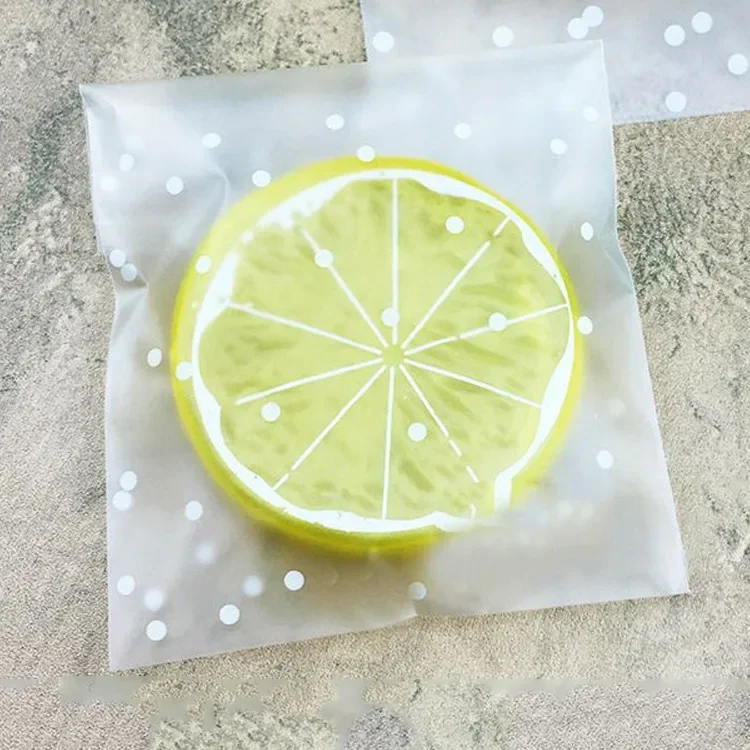 كيس مزموم أكياس الهدايا لتعبئة المنتجات حفلة عيد الميلاد التعبئة والتغليف متجمد 100 قطعة بالجملة البولكا نقطة الحدث لوازم احتفالية