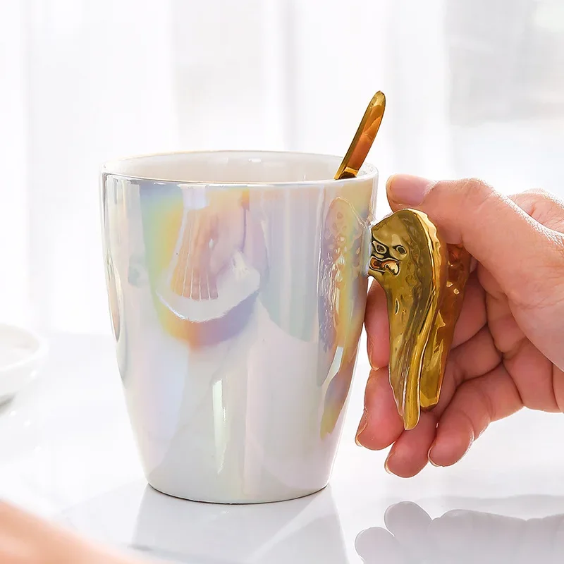 220ML Angel Wing Modeling Ceramic Mug with Lid Mixing Coffee Milk Water Cup Creative Design Ceramic Mugs Drinkware for Party