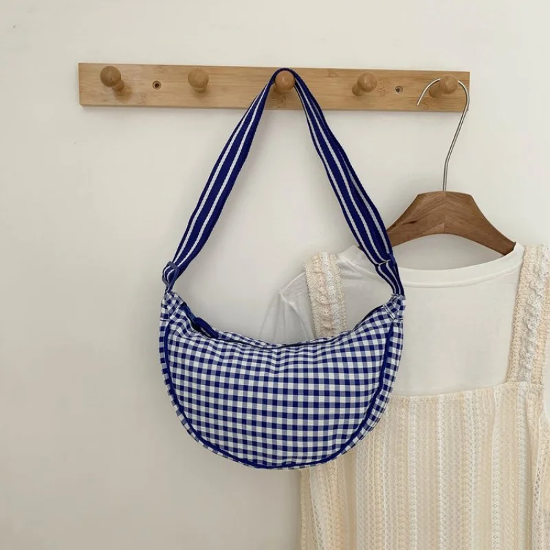 

Popular Classic Elegant Ladies Crossbody Bag Leather Style, Messenger Bag For Women By Luxury Brand Stylish