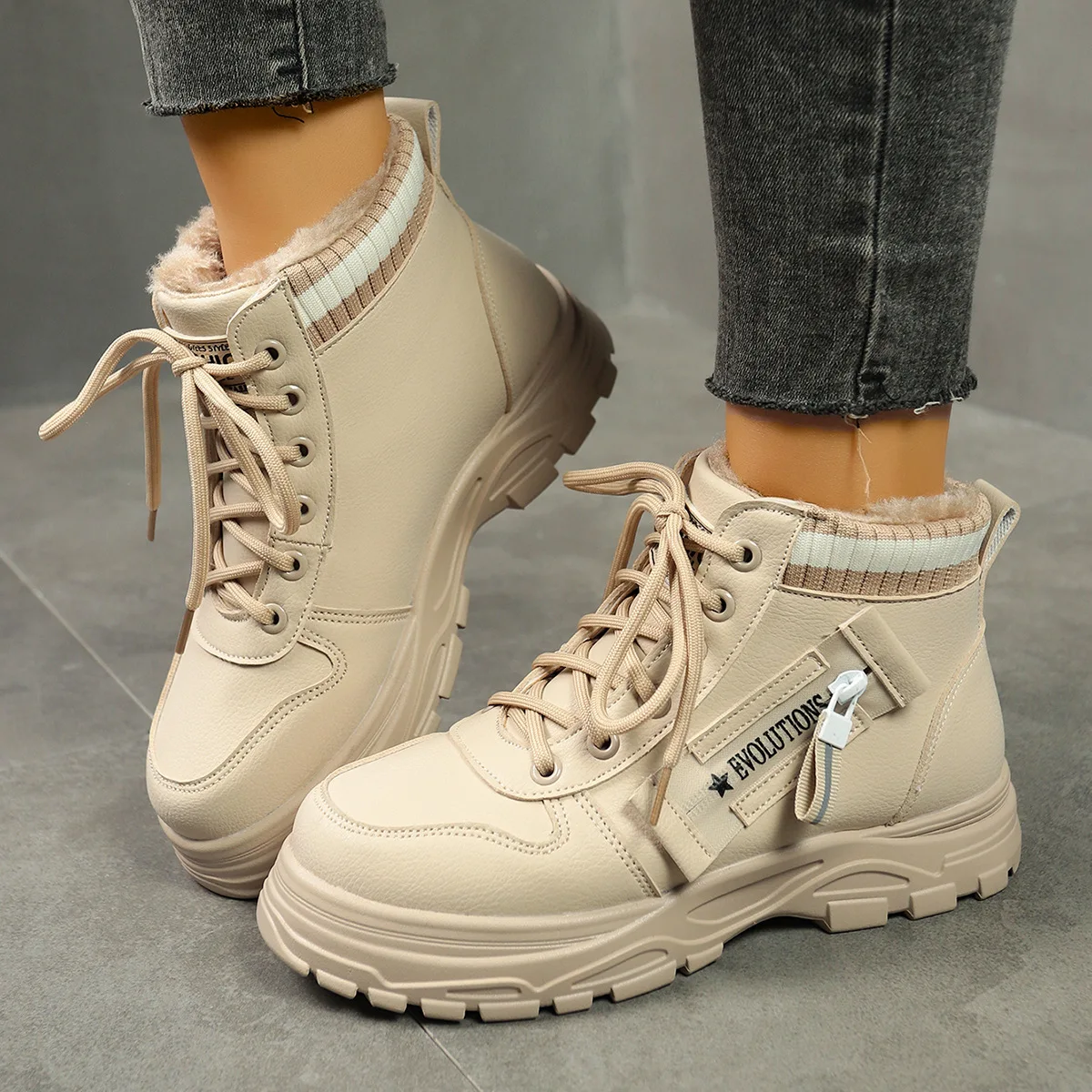 

New winter warm ankle boots with fleece for women, thick-soled boots, sporty, casual and comfortable