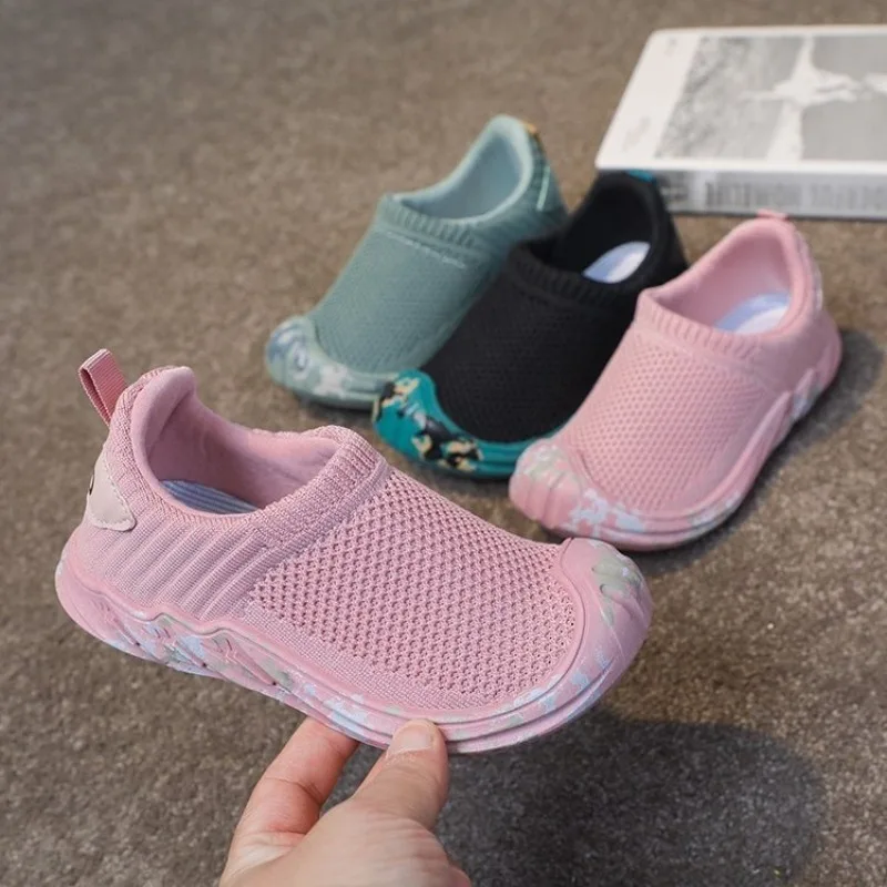 2026 Autumn Solid Color Breathable Knitted Sports Shoes For Children Aged 4-15 Slip-on Casual Shoes Cross-border Explosion Style