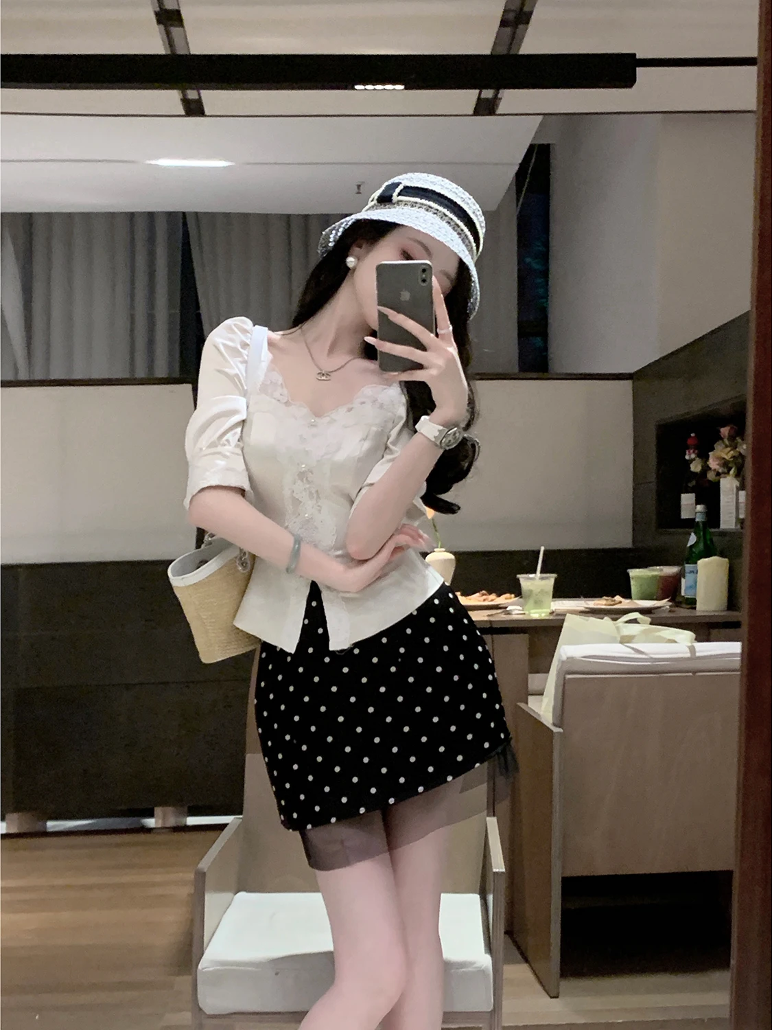 

Syqiao London Magazine Summer New Black Mesh Splice Polka Dot Half Skirt A-Line Skirt Commute Style High Waist Polyester...