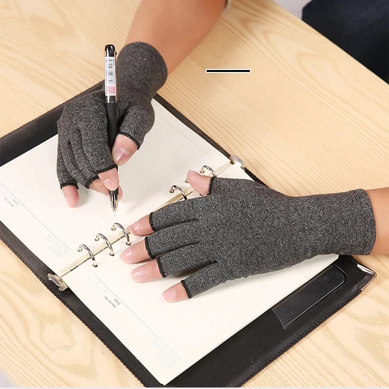 Kompressions-Arthritis-Halbfingerhandschuhe für Männer und Frauen, weiche und langlebige Handgelenkstütze, geeignet für den täglichen Gebrauch mit Touchscreen – Detail 7