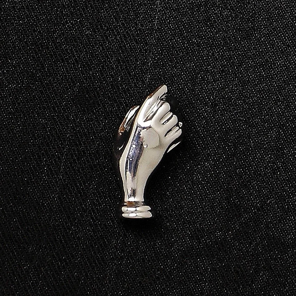 Creative Hand-Shaped Corsage Brooch Versatile Retro Vintage Hand-Held Bouquet Pin French Jewelry Flower Holder Necklace Gift