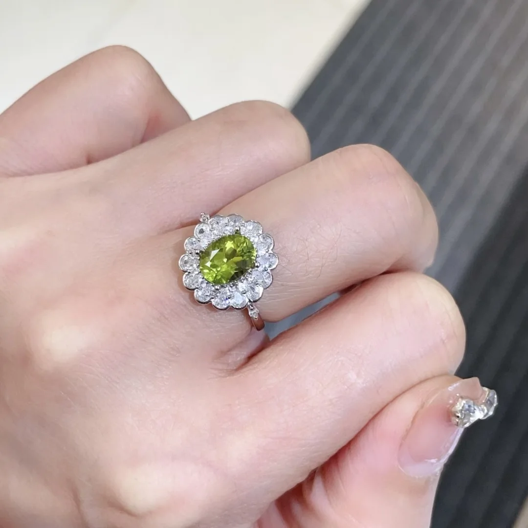 Classic 925 Silver Flower Ring for Daily Wear 6mm*8mm 1ct Natural Peridot Ring 3 Layers 18K Gold Plated Peridot Jewelry