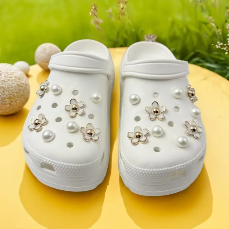 3D Niedliche Gänseblümchen-Perlen-Schuhcharms-Set für Slide-Sandalen, Gartenschuhe, DIY-Clogs-Dekoration, Schuhschnallen-Pins, Schuhdekorationsgeschenke – Detail 5