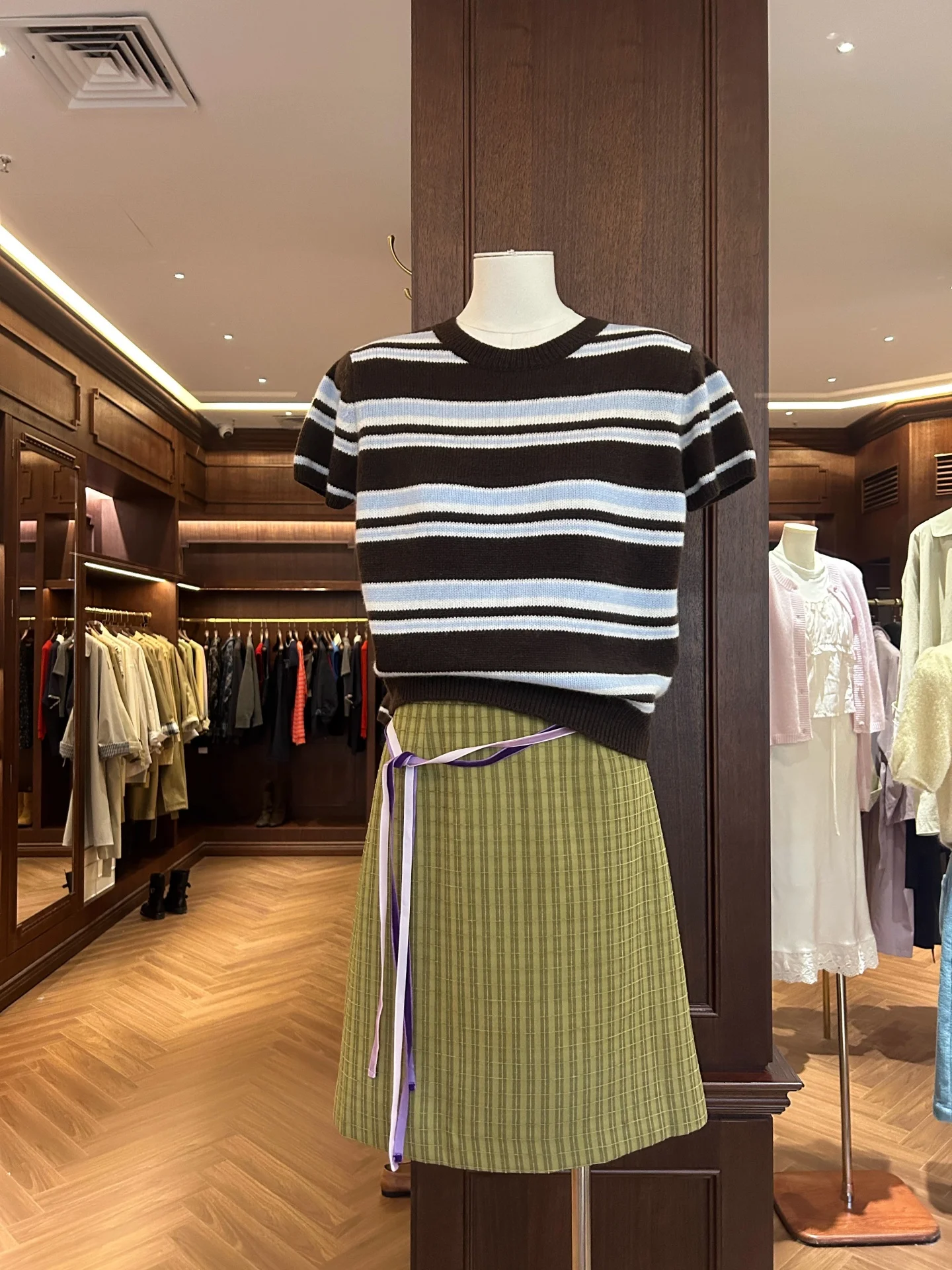 

Корейский стиль: Новая модная женская свободная кофта с коротким рукавом в полоску, мягкая и удобная, осенняя, для подростков