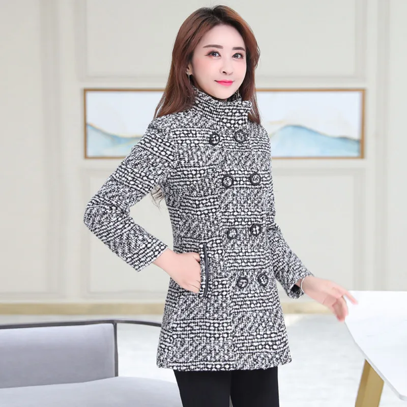 

M-6XL Women Wool Blends Coat Autumn Winter Nice Fashion Mother Overcoat Turtleneck Plaid Slim Long Tweed Woolen Outerwear Female