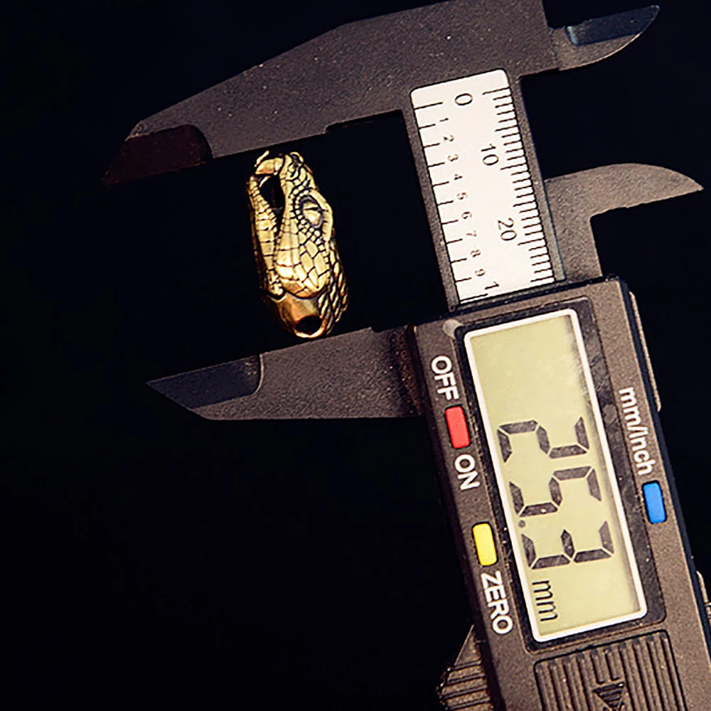 النحاس الأفعى رئيس EDC سكين الحبل Paracord الخرز تمثال الحيوان تمثال ديكور مكتب المنزل سطح المكتب حلية DIY بها بنفسك جمع هدية