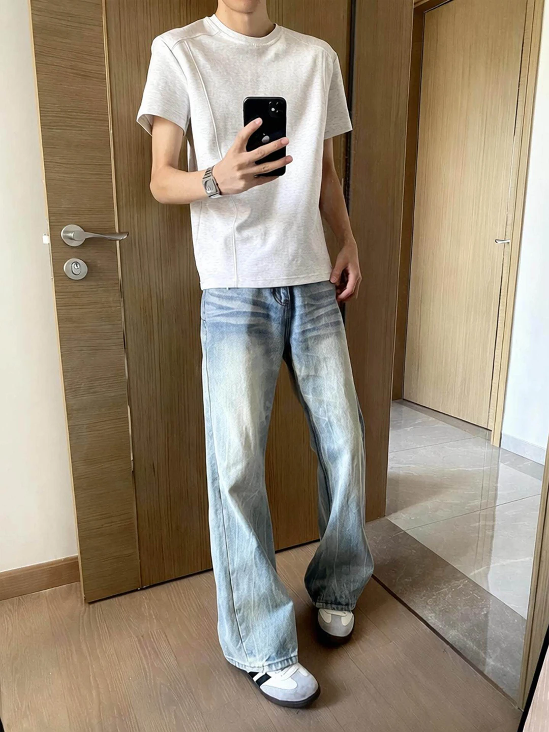

Blue Waed Slim Fit Men's Jeans High Street Vibe Flared Leg mid Waist Straight Tube Pants Cleanfit Sle Spring Collection
