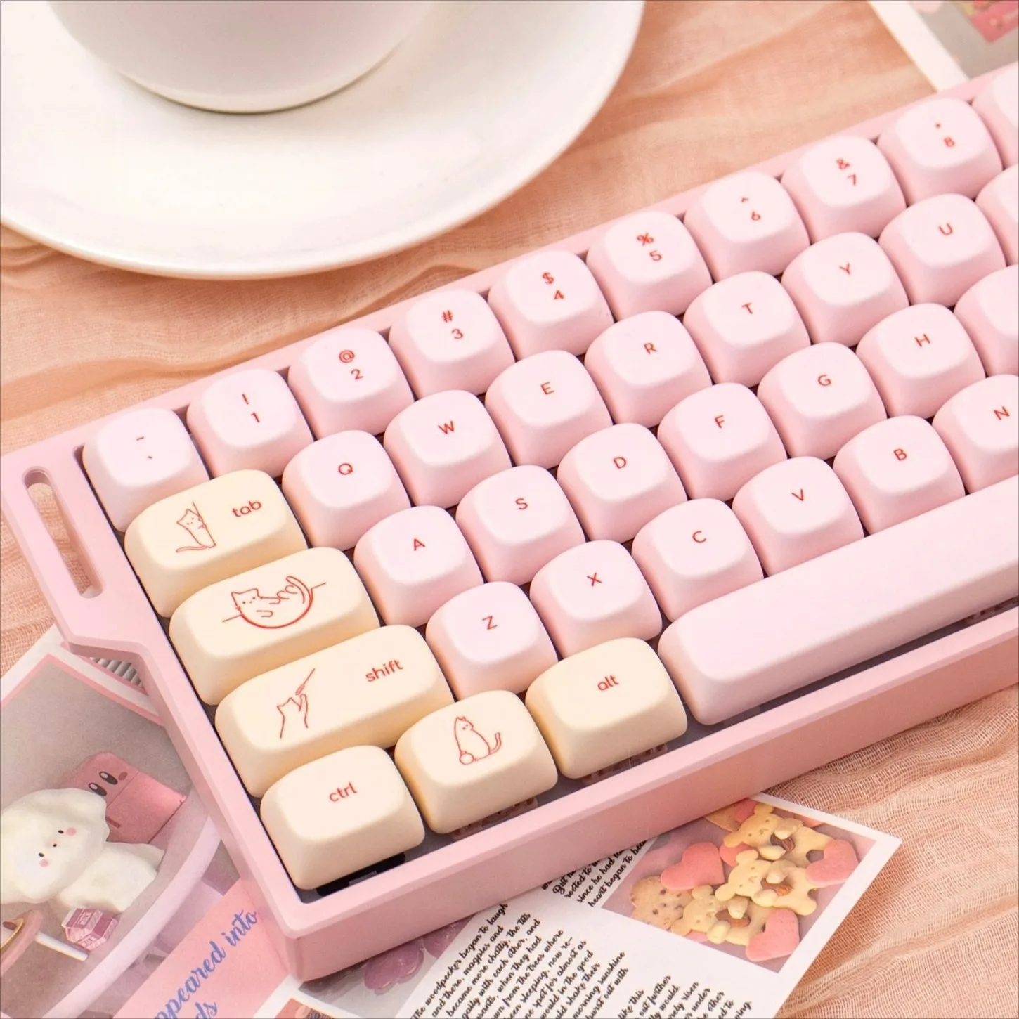 

MOA Profile PBT Keycaps 128 Keys Pink Cute Cat Cartoon Minimal Small Font for Mechanical Keyboard