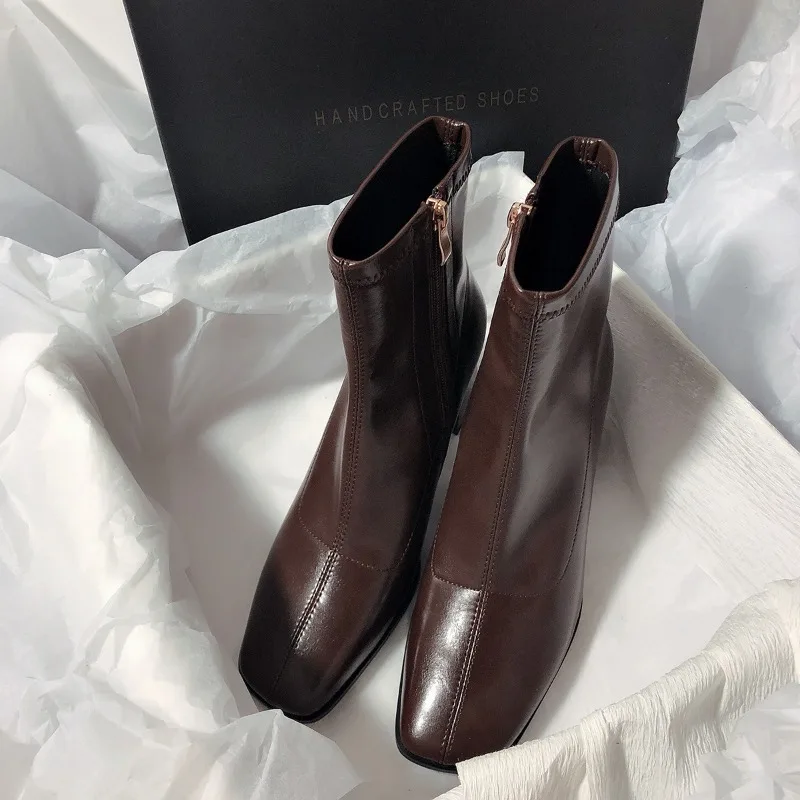 Jesień i zima Retro Square Head Brown Short Boots for Women 2025 New Literary High Heel Soft Leather Slim Boot Zapatos Mujer