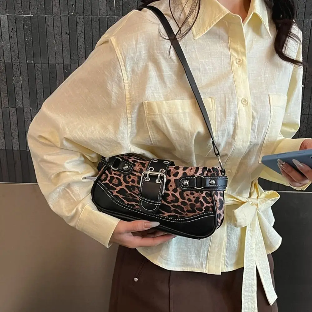 Trend Y2K Leopard Print Shoulder Bag Pu Leather Spicy Girl Motorcycle Bag Korean Belt Buckle Retro Rivet Underarm Bag Streetwear