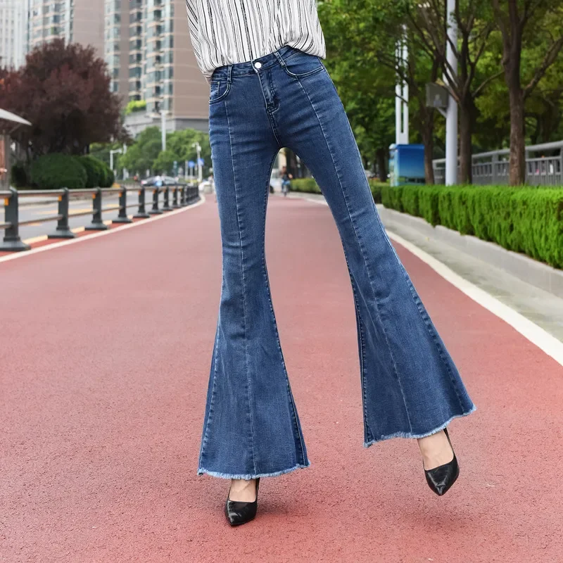 

Plus Size Flare Jeans Women Autumn Winter Fashion Mid Waist Loose Bell Bottom Pants Woman Slim Wide Leg Black Jeans Streetwear