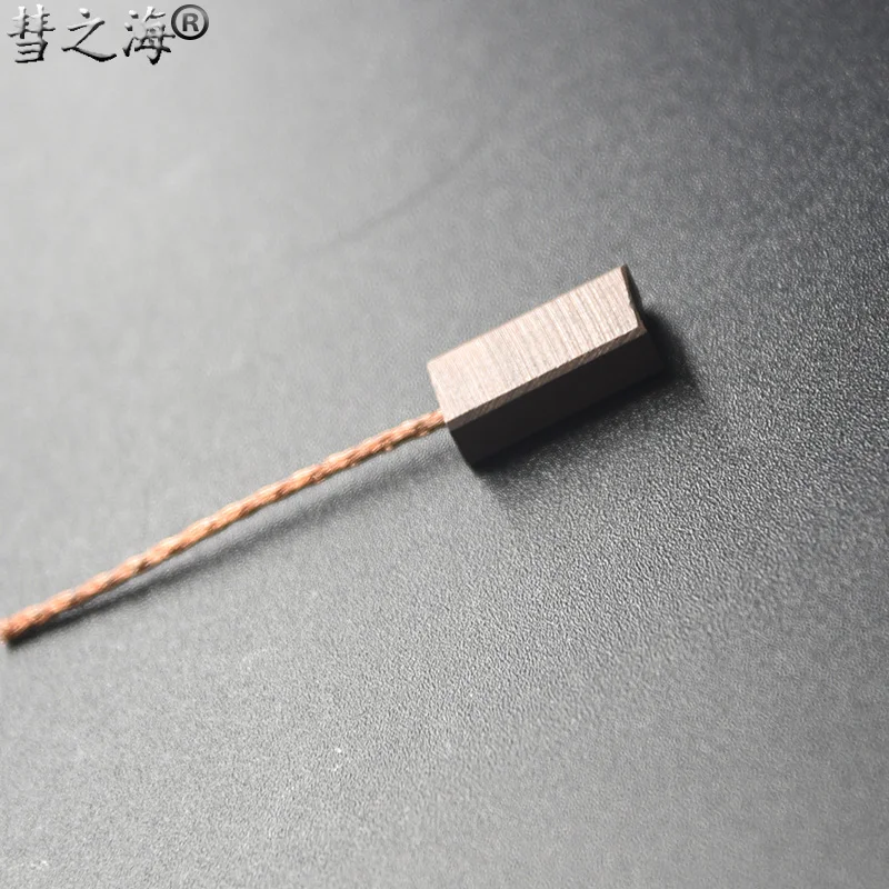 

10 шт., двигатель постоянного тока с высокой медностью, 5,5*6*15, карбоновая щетка, универсальная, износостойкая, различные характеристики, поддержка угольной щетки, настройка