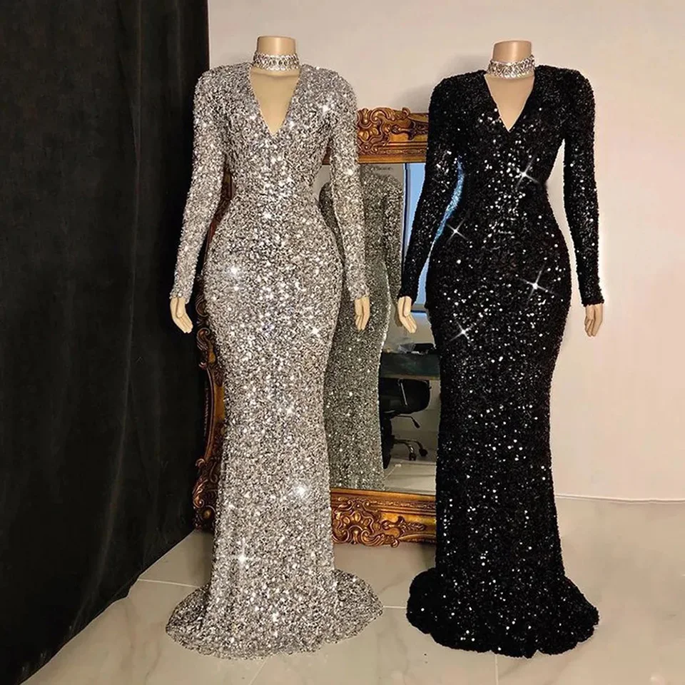 Abiti da sposa a sirena con scollo a V e scollo a V personalizzati con paillettes bling 2025 senza schienale con abito da sposa con strascico di corte per le donne