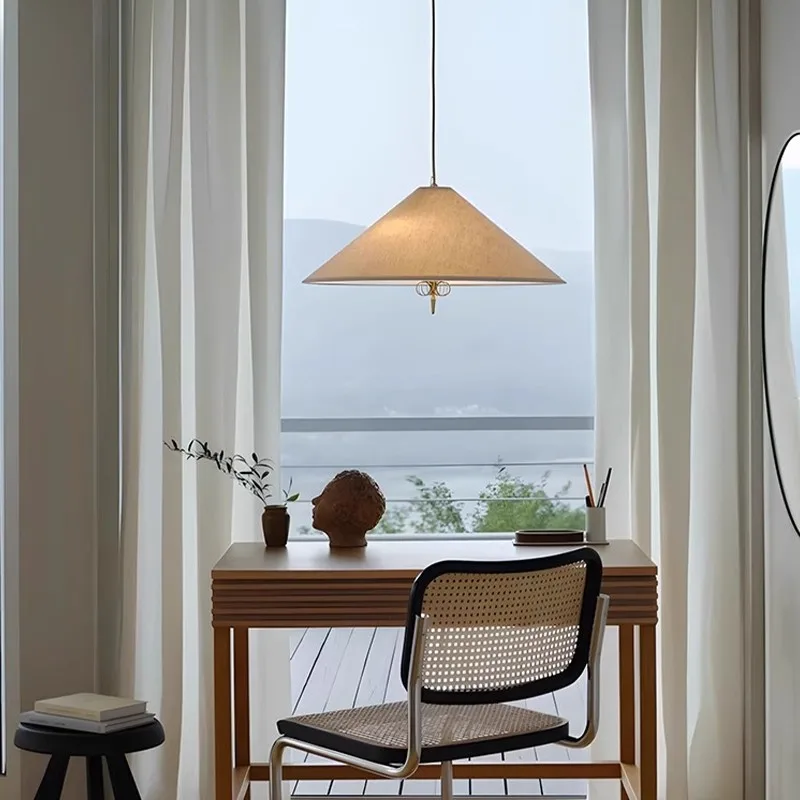 

Nordic Denmark 1972 medieval French chandelier living room dining room new Chinese hat