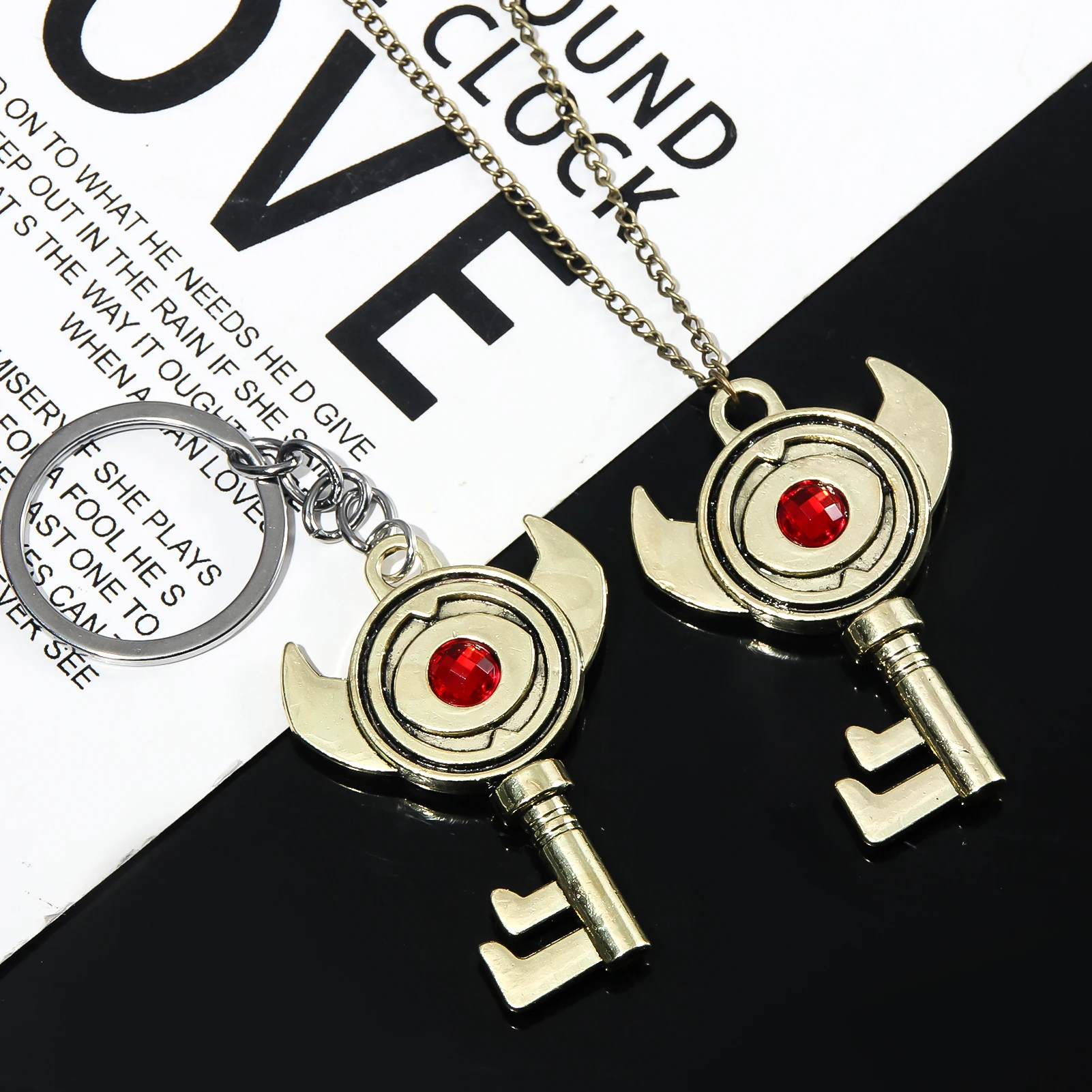 Zeldas Legend Retro Ruby Keyring Cosplay Props Unisex Costume Decoration Gift keychain Party Men Women Backpack Jewelry