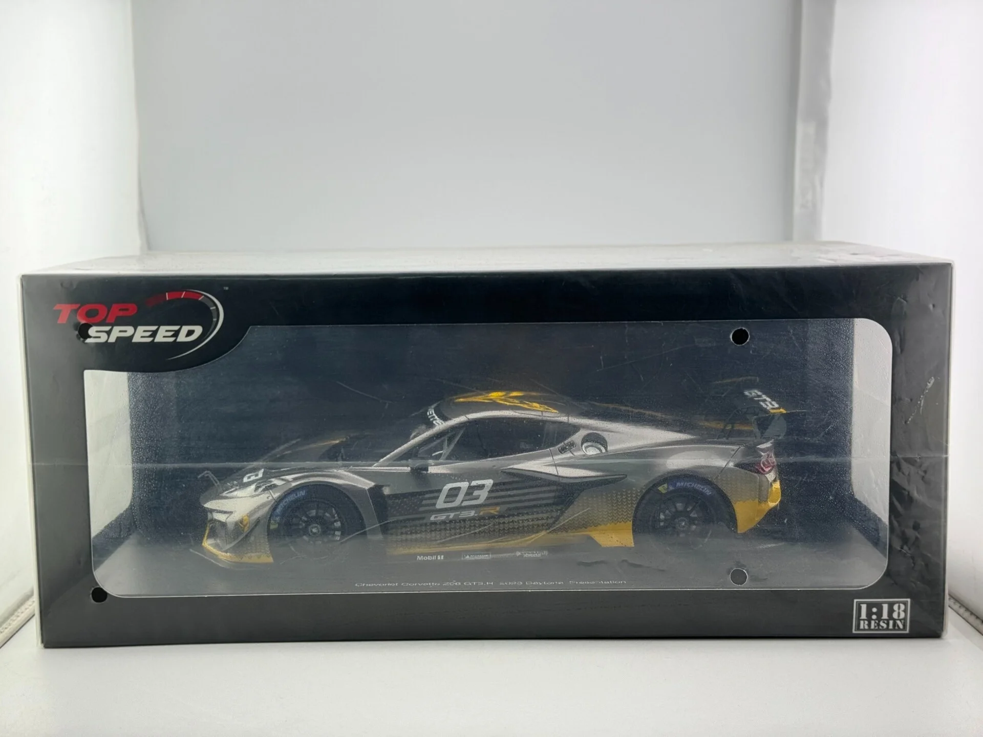 

Diecast TOP 1/18 Scale Chevrolet Corvette Z60 GT3. R Car Model