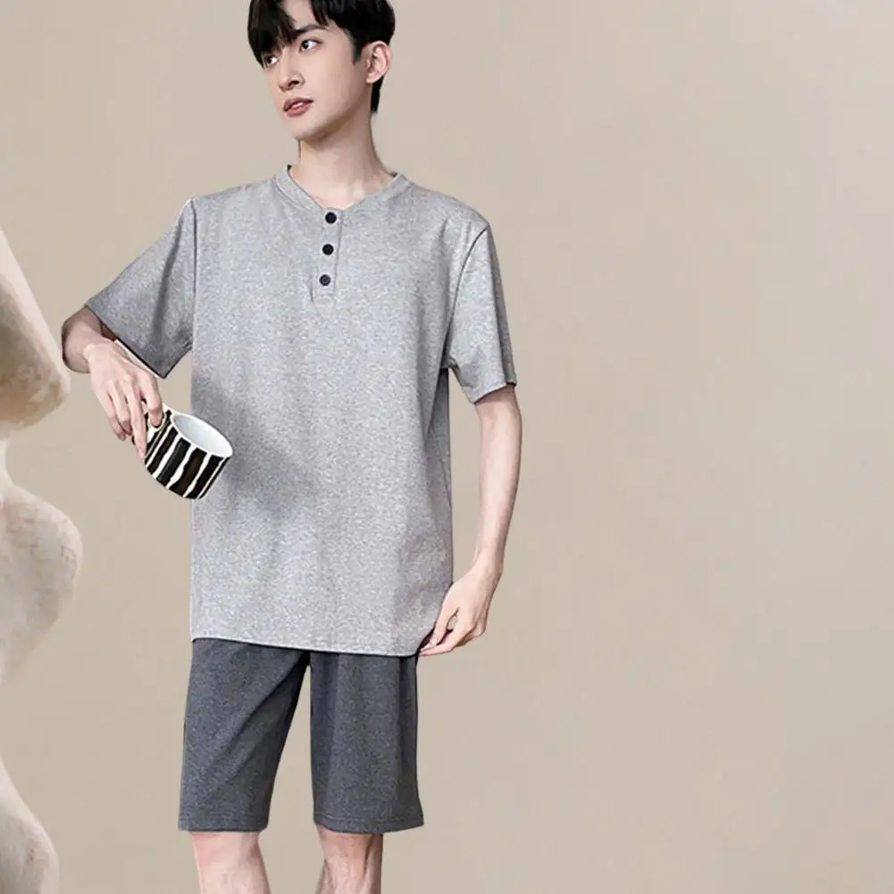 

Printing Sleepwear Set Men's Summer Loungewear Set with O-neck Short Sleeve T-shirt Elastic Waist Wide Leg Shorts for Relaxing