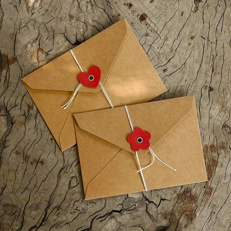 50pcs Kraft Heart-Shaped Binding Envelope 200g for Wedding Invitation Gift Packaging Letters Photo Business Storage Bag Postcard