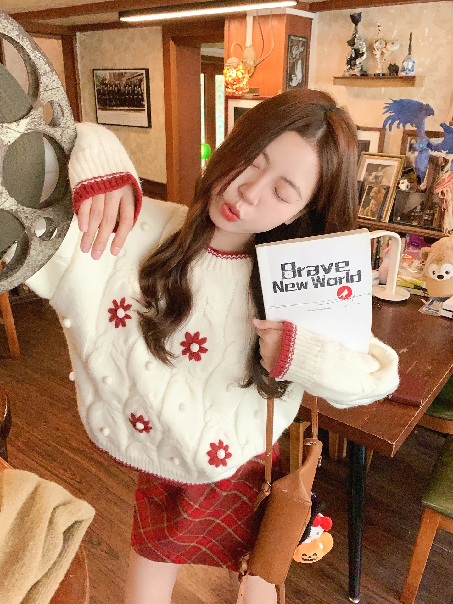 

Korean Sle Embroidered round Ne Sweater Women's Autumn Winter Loose Fit Inner Wear Casual Knitted Top Warm Polyester Blend