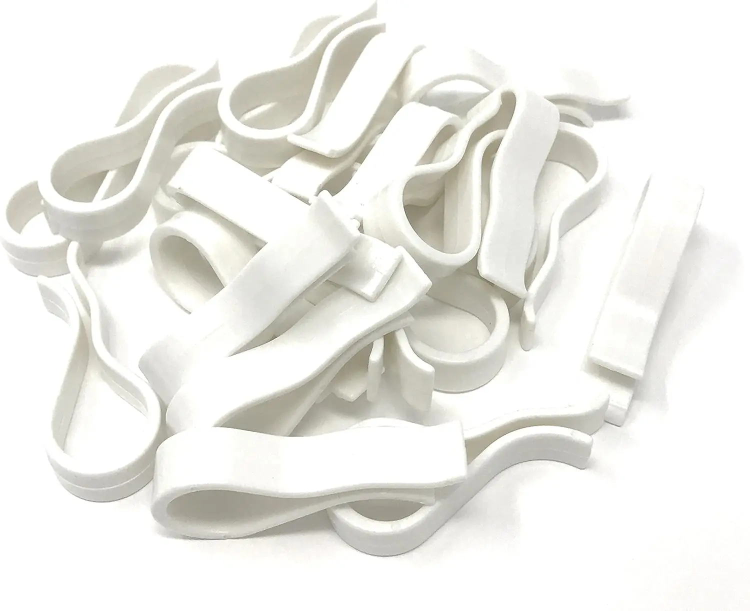 

100 Pack Plastic Strut Clips for Towels, Scarves, Pants, Shirts, Coats - Secure Grip, Grid Display