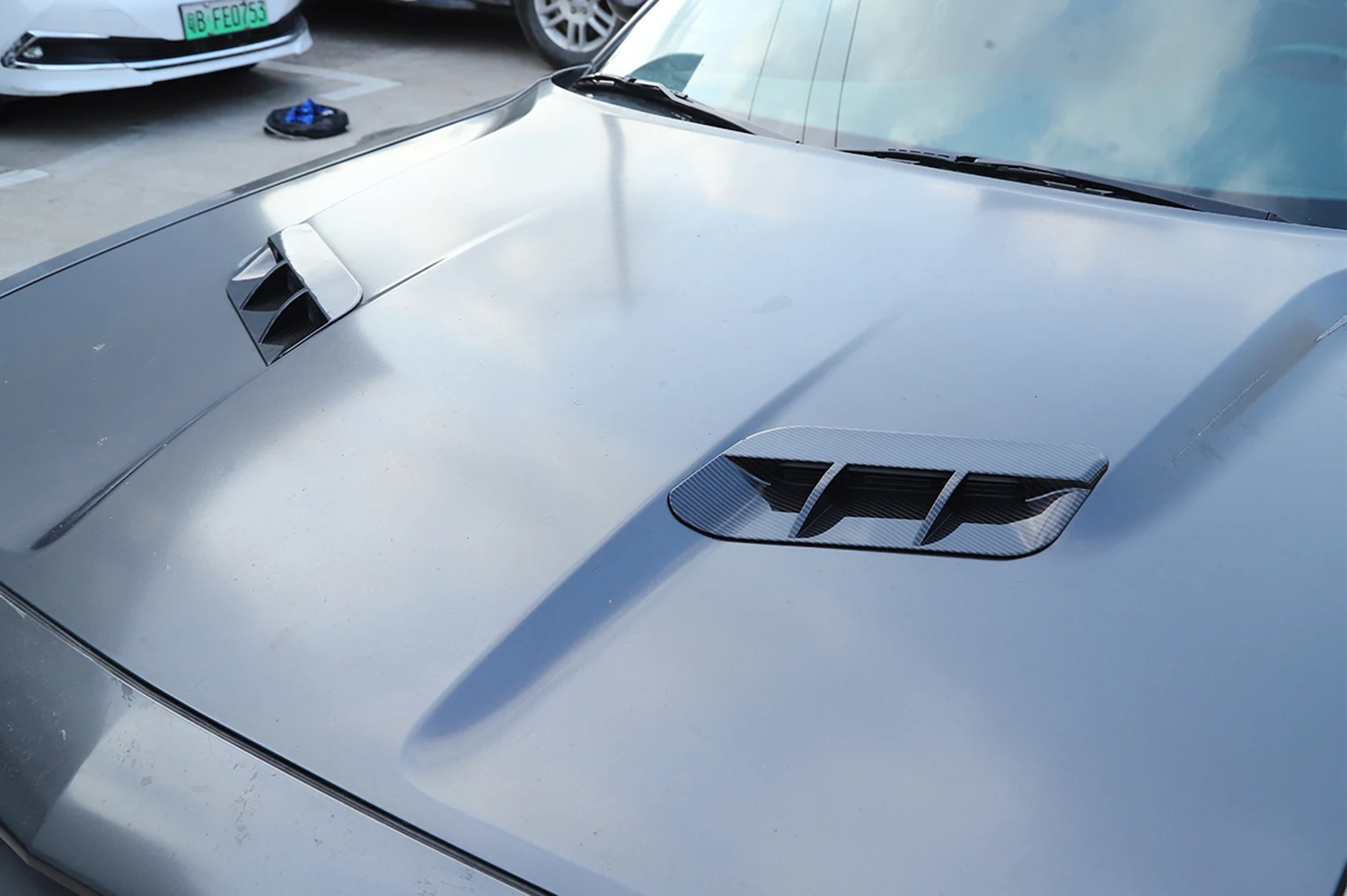 Carro dianteiro do motor capô de entrada de ar tomada, entrada ventilação decoração capa, guarnição para Dodge Challenger 2015-2022, acessórios exteriores