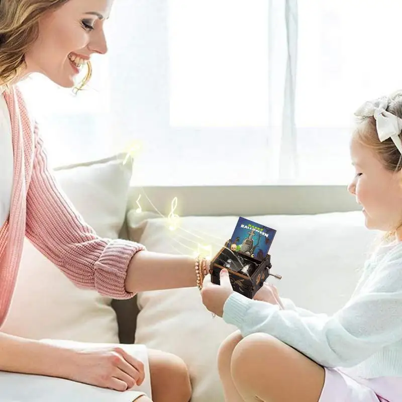 صندوق موسيقى للهالويين مع كرنك يدوي ، صندوق موسيقي خشبي عتيق ، ريشة