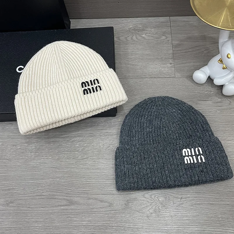 여성용 슬라우치 비니 2025 겨울용 따뜻한 아크릴 울 혼방 니트 모자 다용도 신축성 디자인 일상 착용 무료 배송 ​