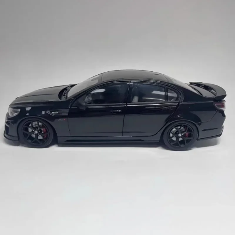 Diecast 1:18 Scale Holden HSV GTSR Black Alloy Metal Static Car Model Collection Display Ornament Toy Gift-No certificate