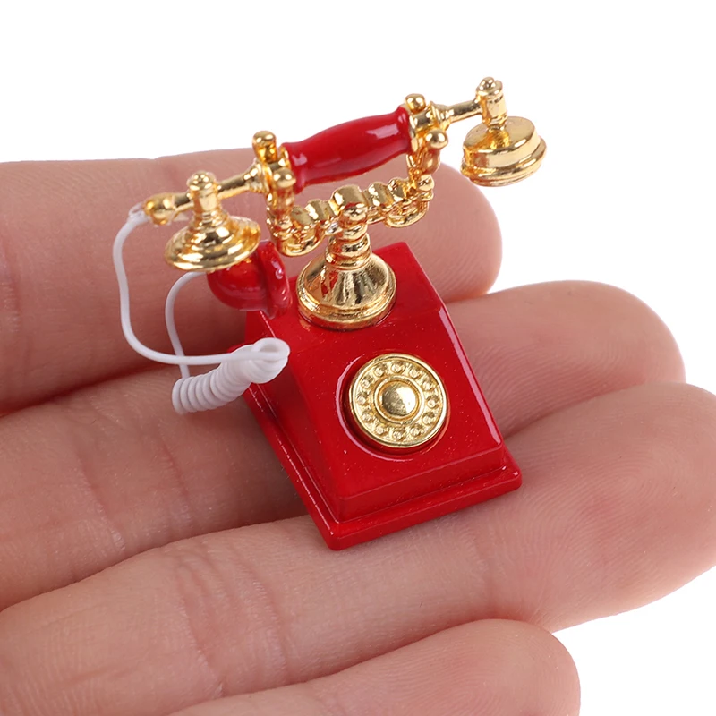 1Pc 1:12 Dollhouse Miniature Vintage Telephone Dollhouse Accessory Realistic Retro Phone Model for Doll House Display