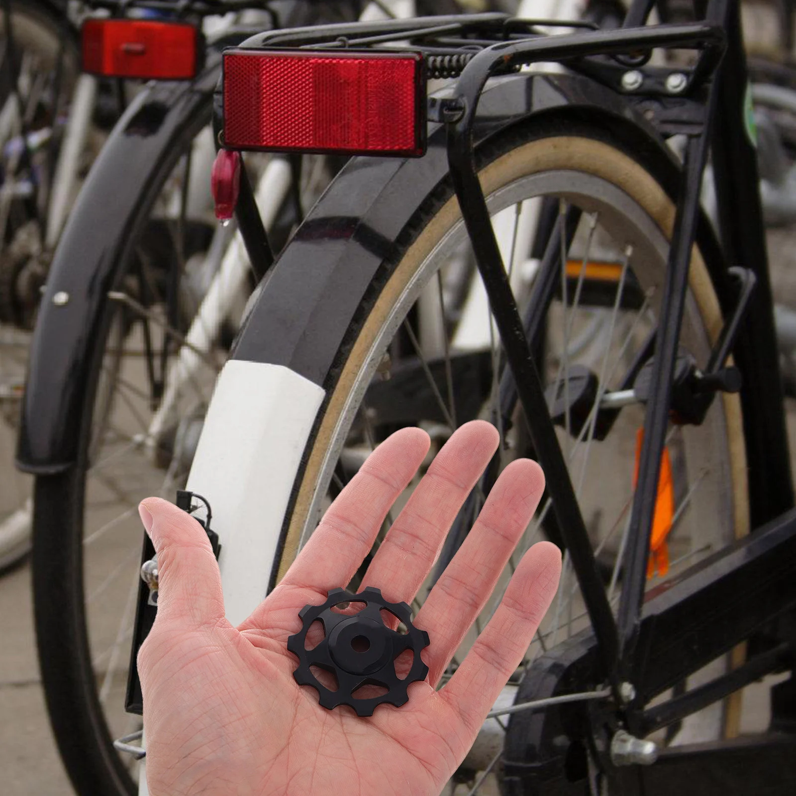 

Rear Derailleur Guide Wheel 11T Cnc Machined Aluminum Alloy Bicycle Derailleur Roller Part for Road Bike Enhanced Shifting