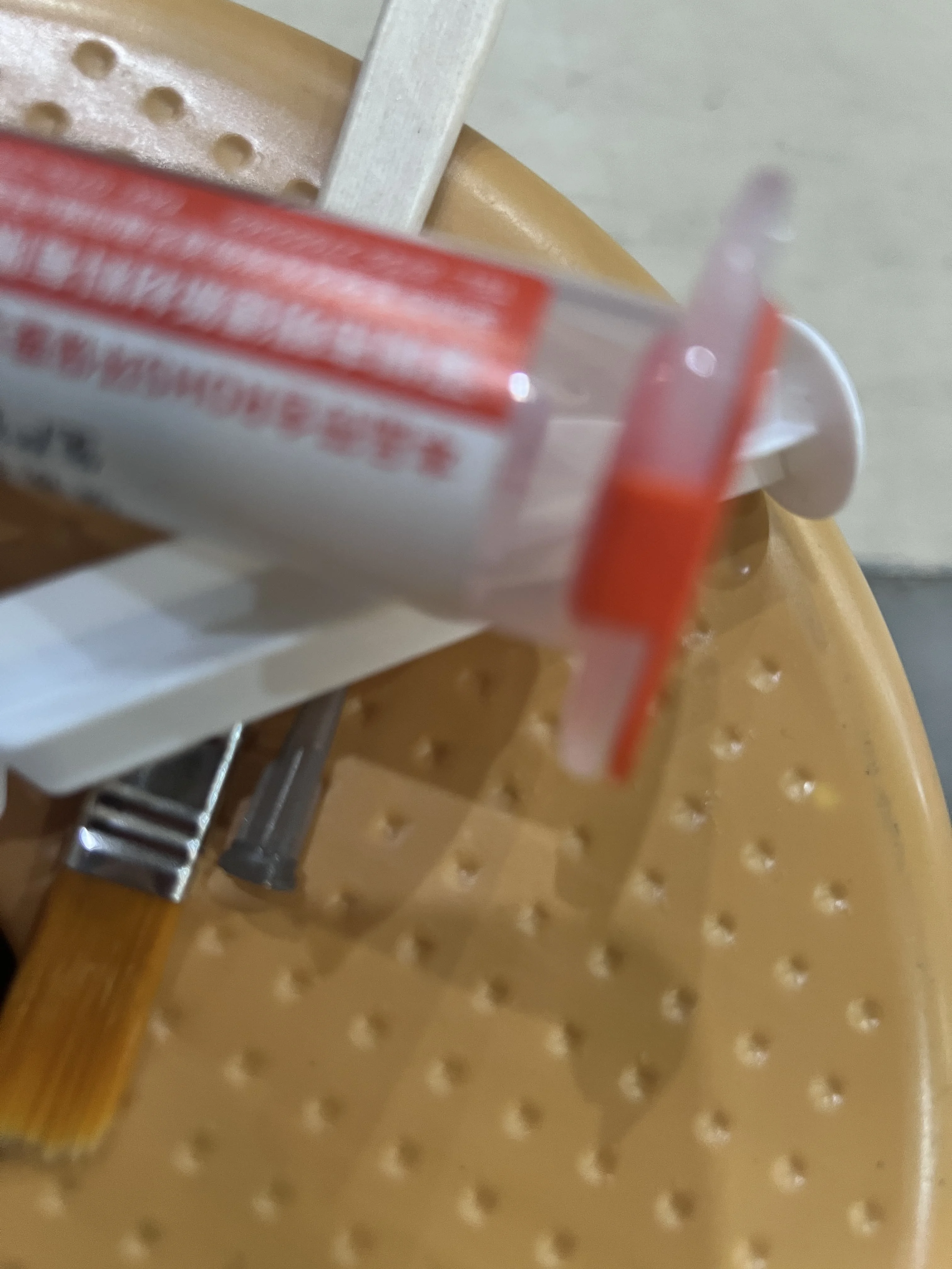 

1Set Speaker audio repair repair glue foam paper tray rubber edge cloth black electronic seal speaker repair glue 30ml