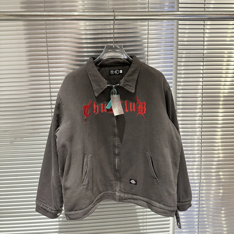 

Red Embroidery Logo Thug Club Washed Zipper Denim Jackets Short Style Men Women Winter Brown Casual High Quality Loose Jacket