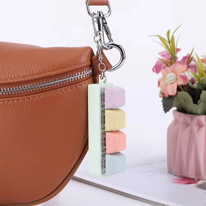 Music Earphones Mobile Phone Chain Cool Button Pinch Music Small Pendant Creative Decompression Toy Backpack Pendant Keychain