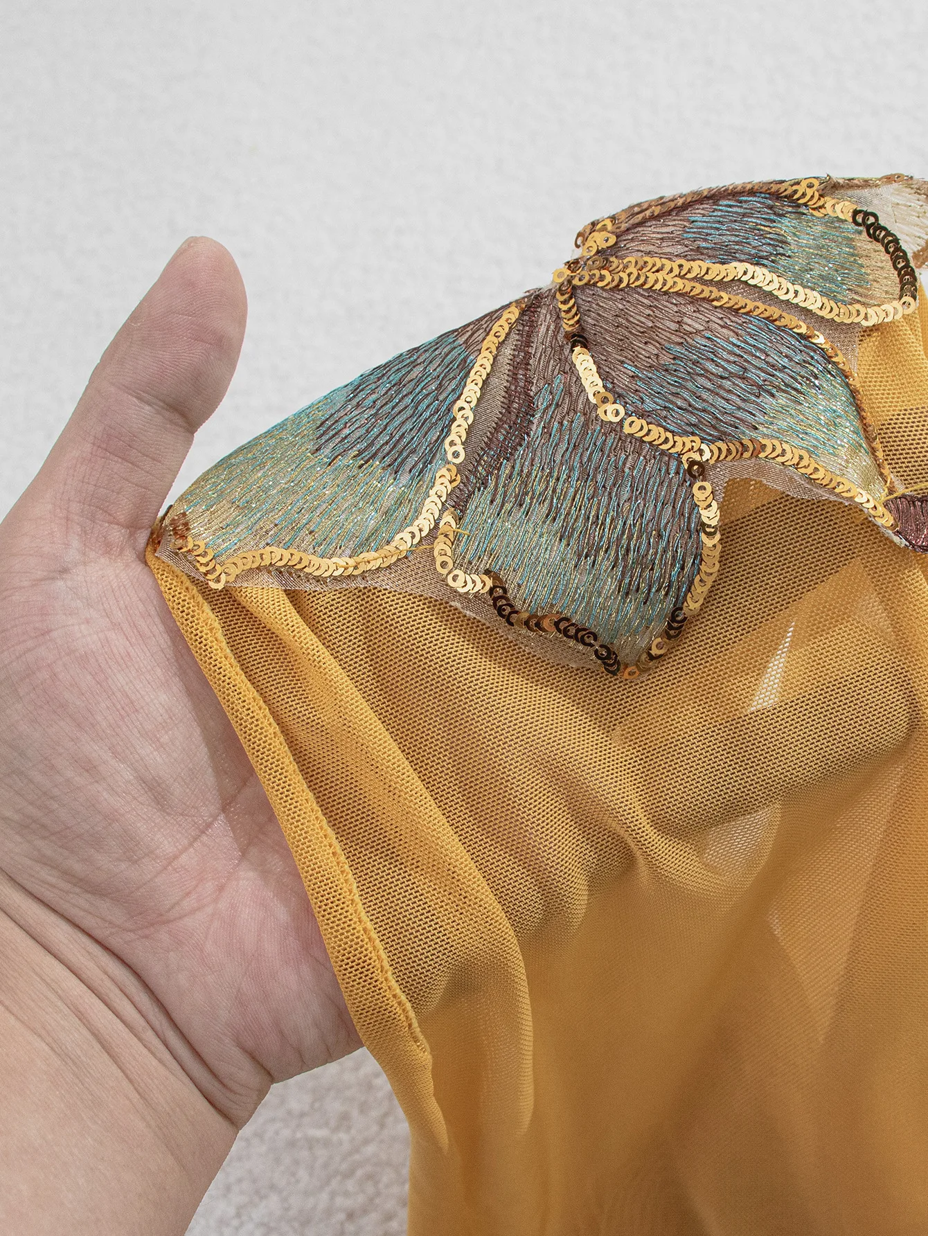 Sexy Mikro-Bikini-Sets mit Applikationen und Blumenmuster, 3-teilig, mit Netzüberzug, Rock, Badebekleidung, Badeanzug, Strand-Outfits, Badeanzüge, Biquini, Tankini