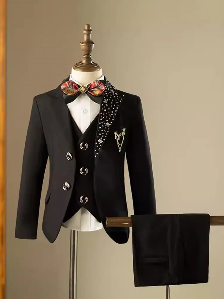 Hochwertiger Kinder-Smoking mit individuellem Logo, Slim Fit Jungen-Hochzeitsanzug Blazer A3628 Großhandel Jungenanzüge – Detail 3