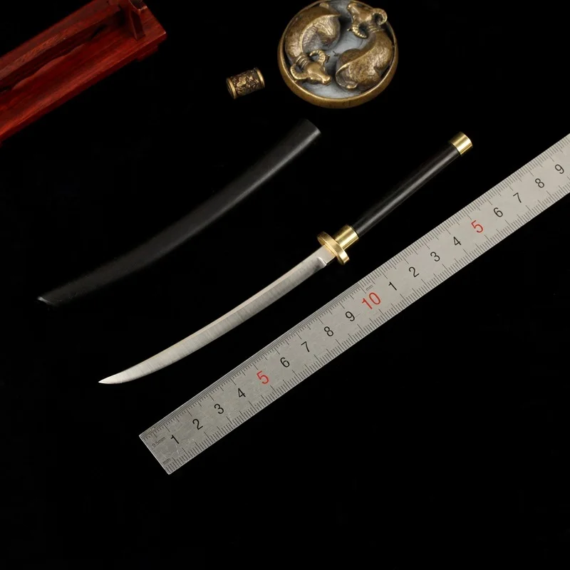 Handmade 20cm Mini Type 1:6 Katana Japanese Samurai Sword 1/6 Scale Miniatures Cold Weapons Mold for 12