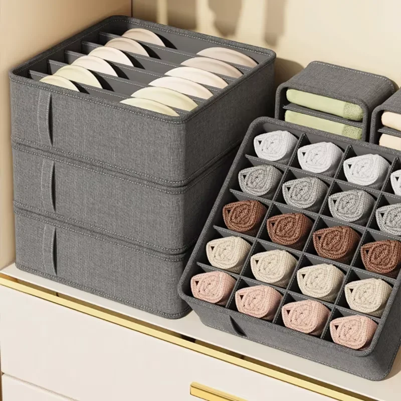 Sock Organizer Tray - กล่องเก็บของในตู้เสื้อผ้าแบบพับได้ สำหรับจัดระเบียบชุดชั้นใน ถุงเท้า เนคไท และเข็มขัด