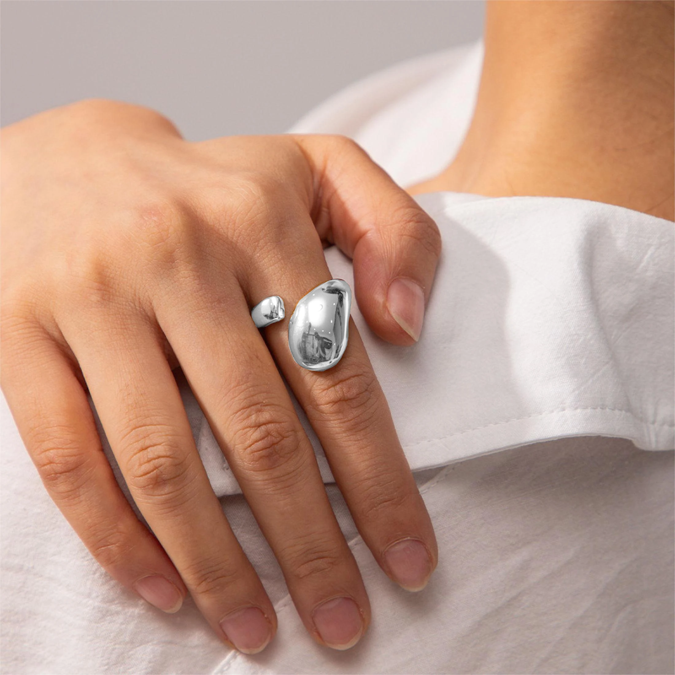 Car lidana neue heiße Verkauf einfache Wasser tropfen Gold Farbe Edelstahl Ring personal isierte Mode personal isierte Damen schmuck