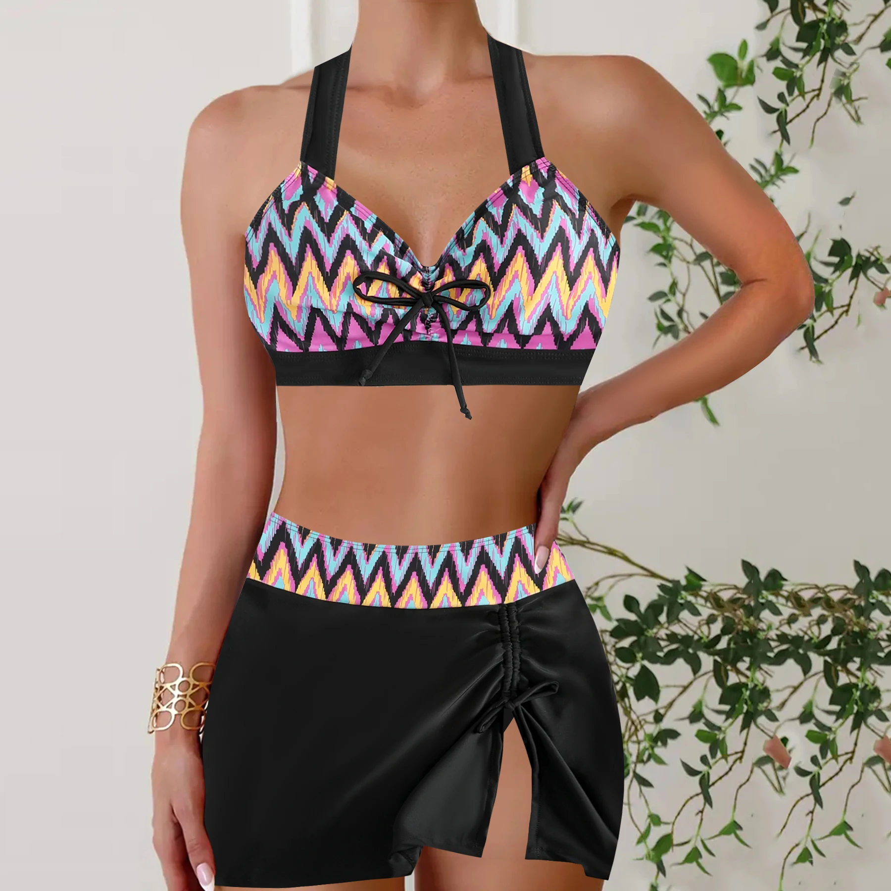 

Women's Summer Vacation Tankini Set - High Stretch Crew Neck Swimsuit with Random Print, Knit Fabric 2 Piece Tropical Bikini