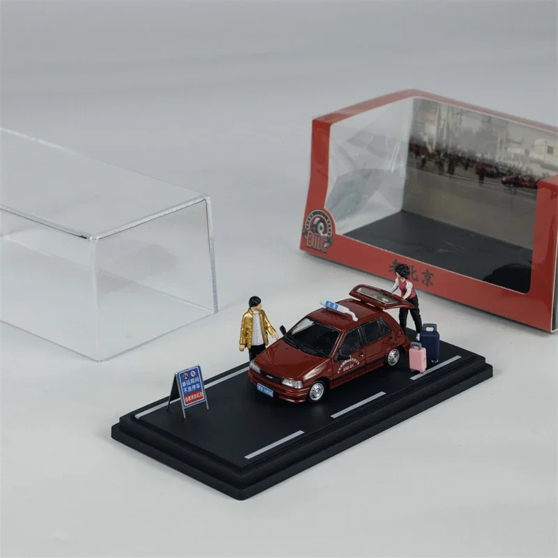 BMC 1:64 Charade Beijing Taxi 2025 HECสีแดงDiecastสะสมรถโมเดลรถ